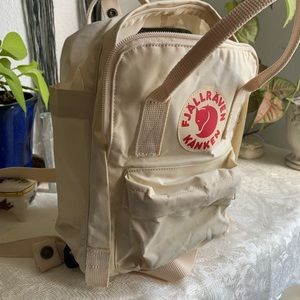 FJALLRAVEN CREAM NEW BACKPACK 🎒